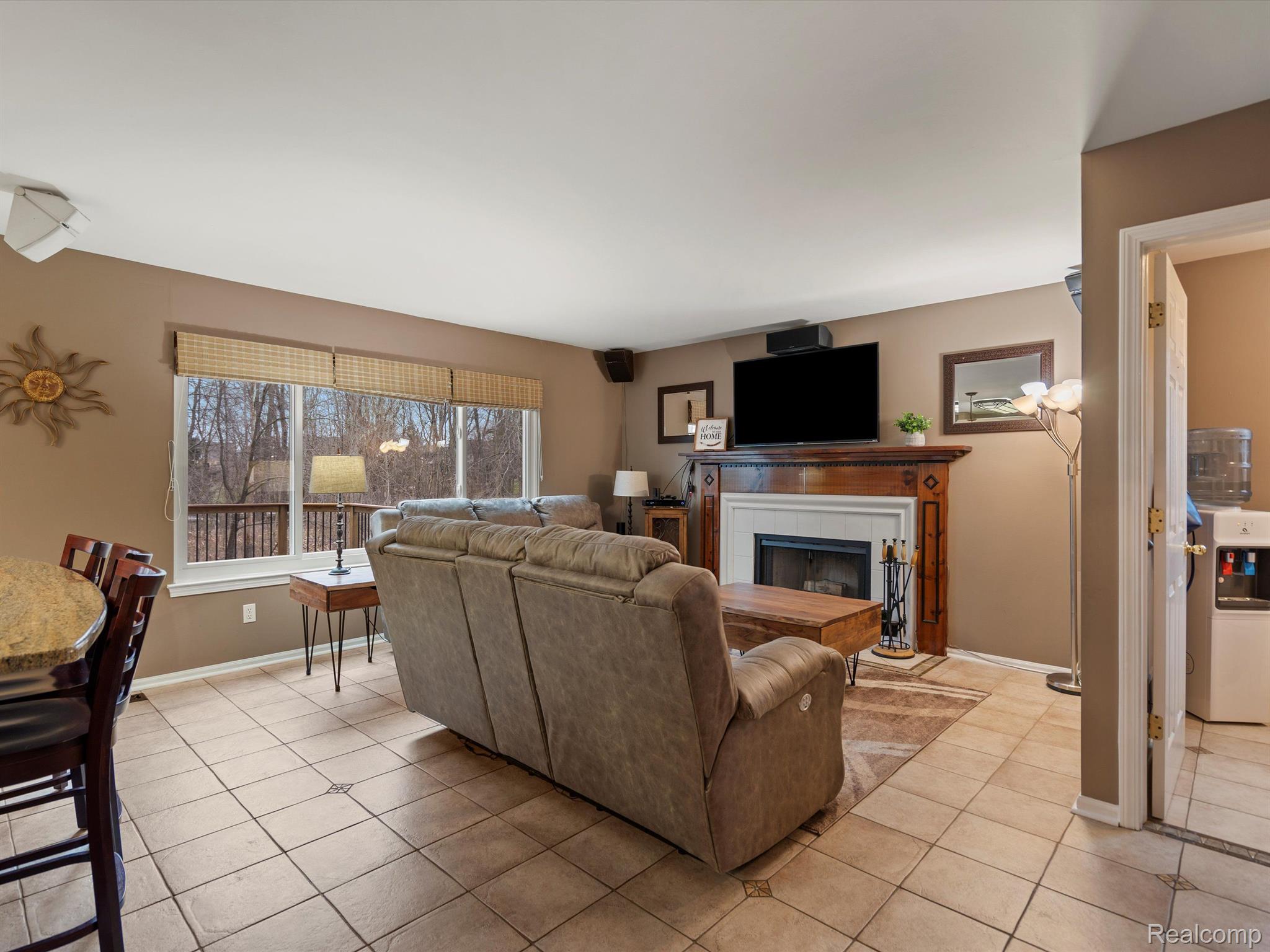 3584 BRIARBROOKE Lane