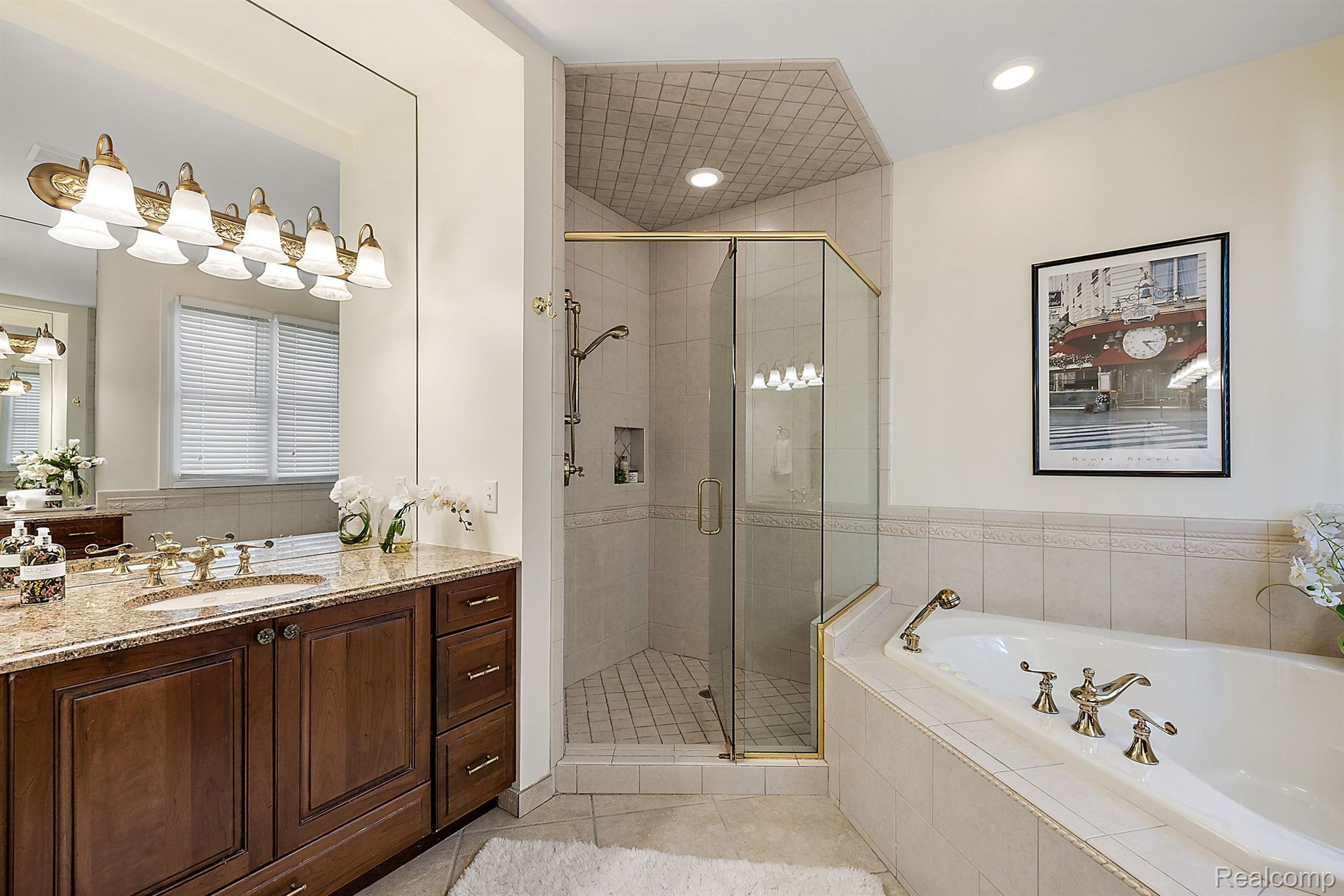 2087 CLIFFSIDE Drive