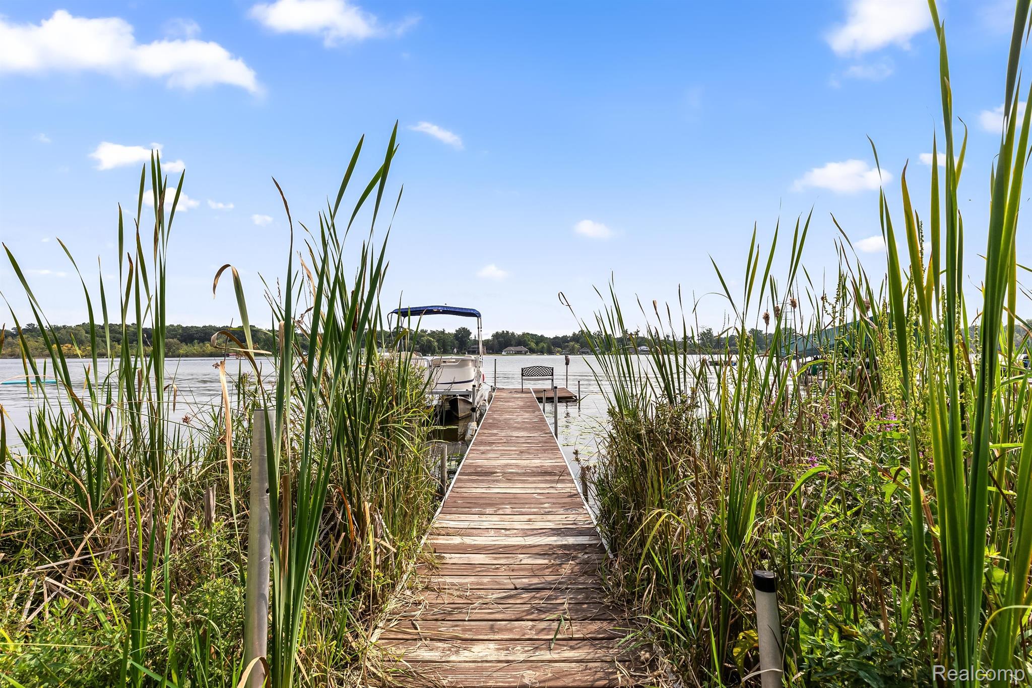 2087 CLIFFSIDE Drive