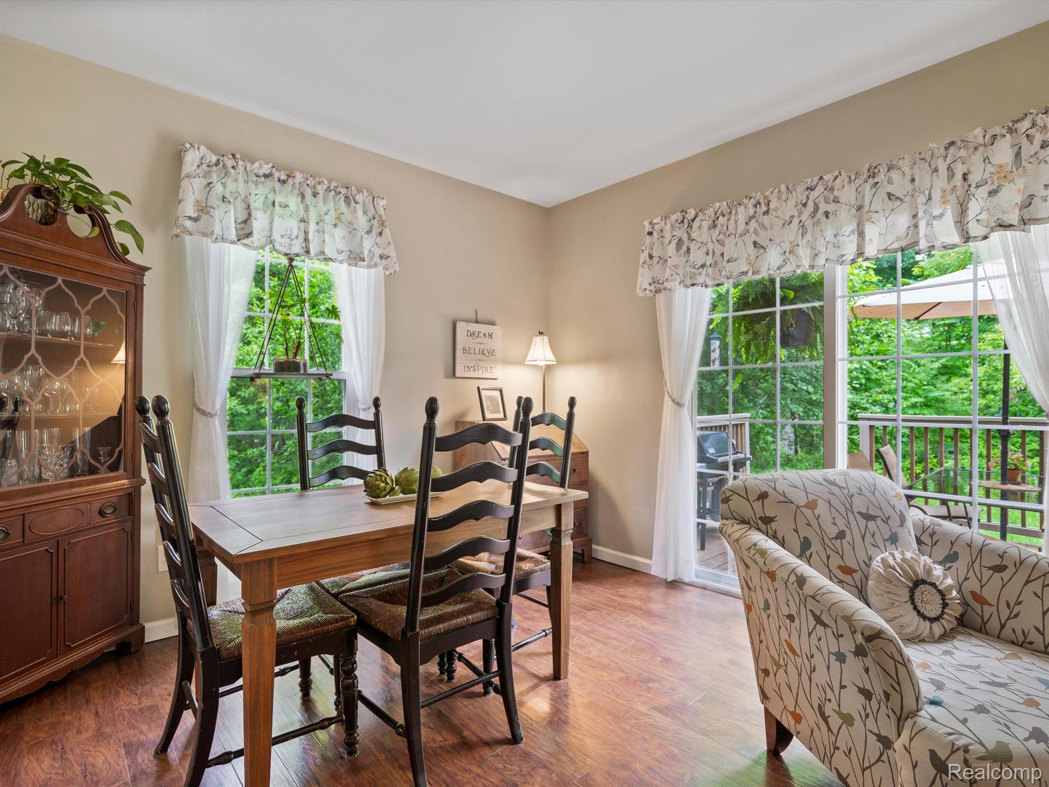1233 CANDLESTICK Lane