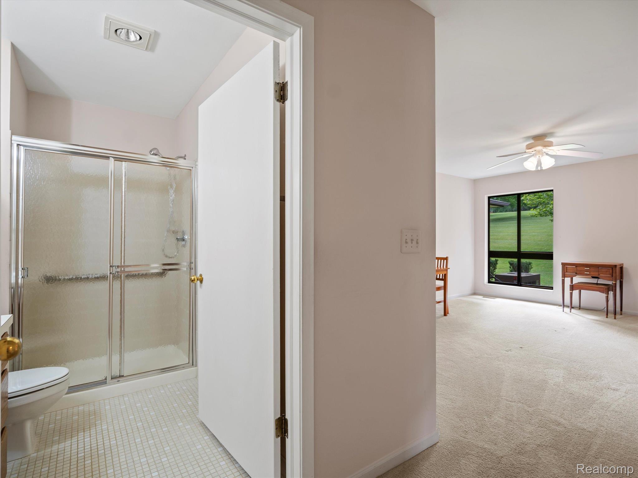 979 WEXFORD Way