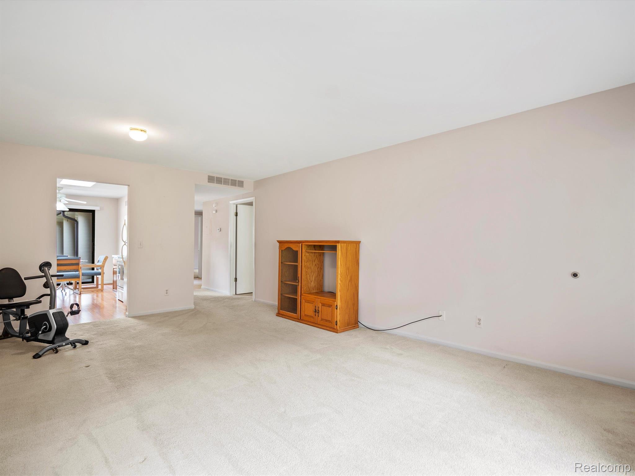979 WEXFORD Way