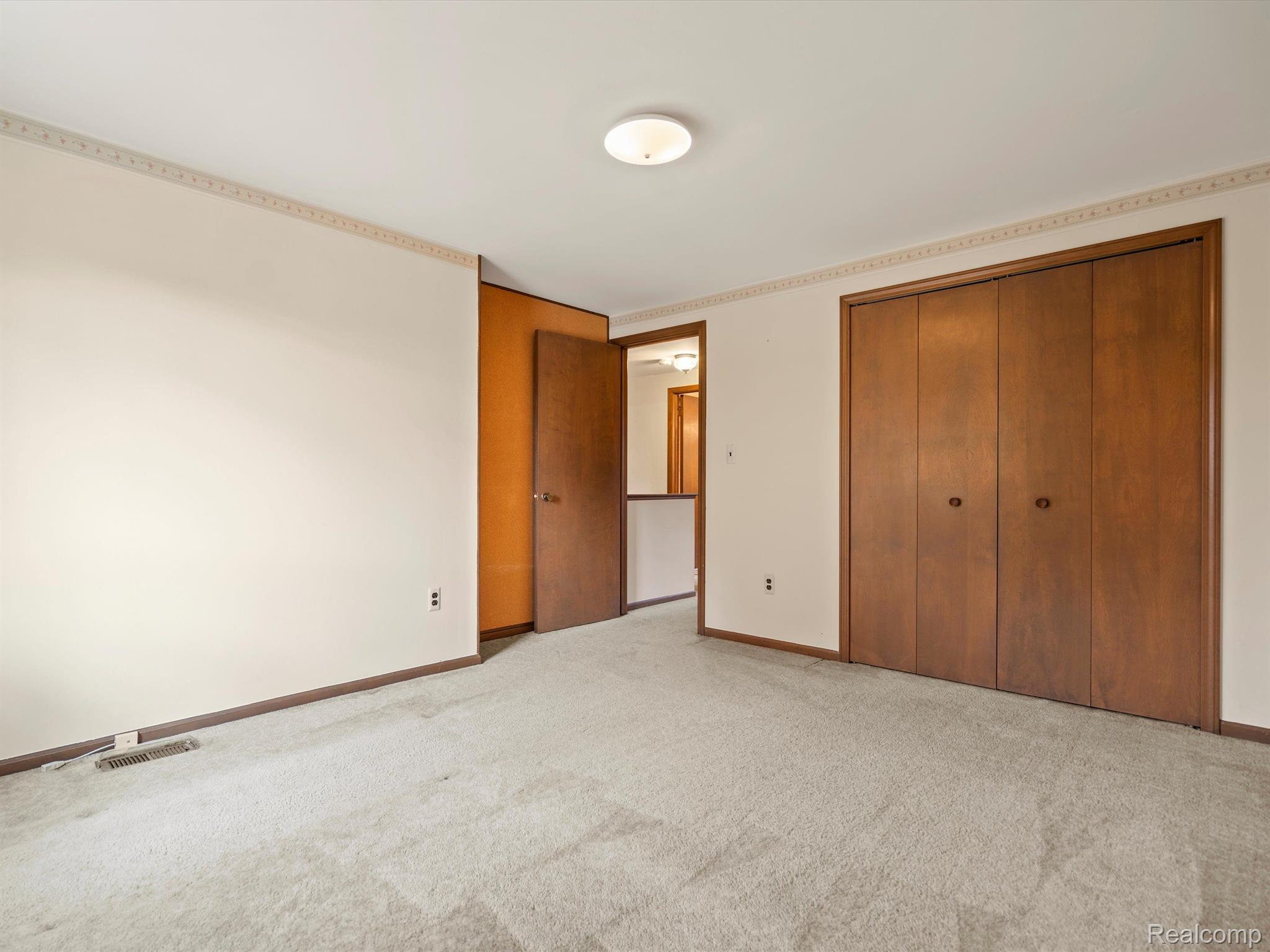5984 MARBLE Drive