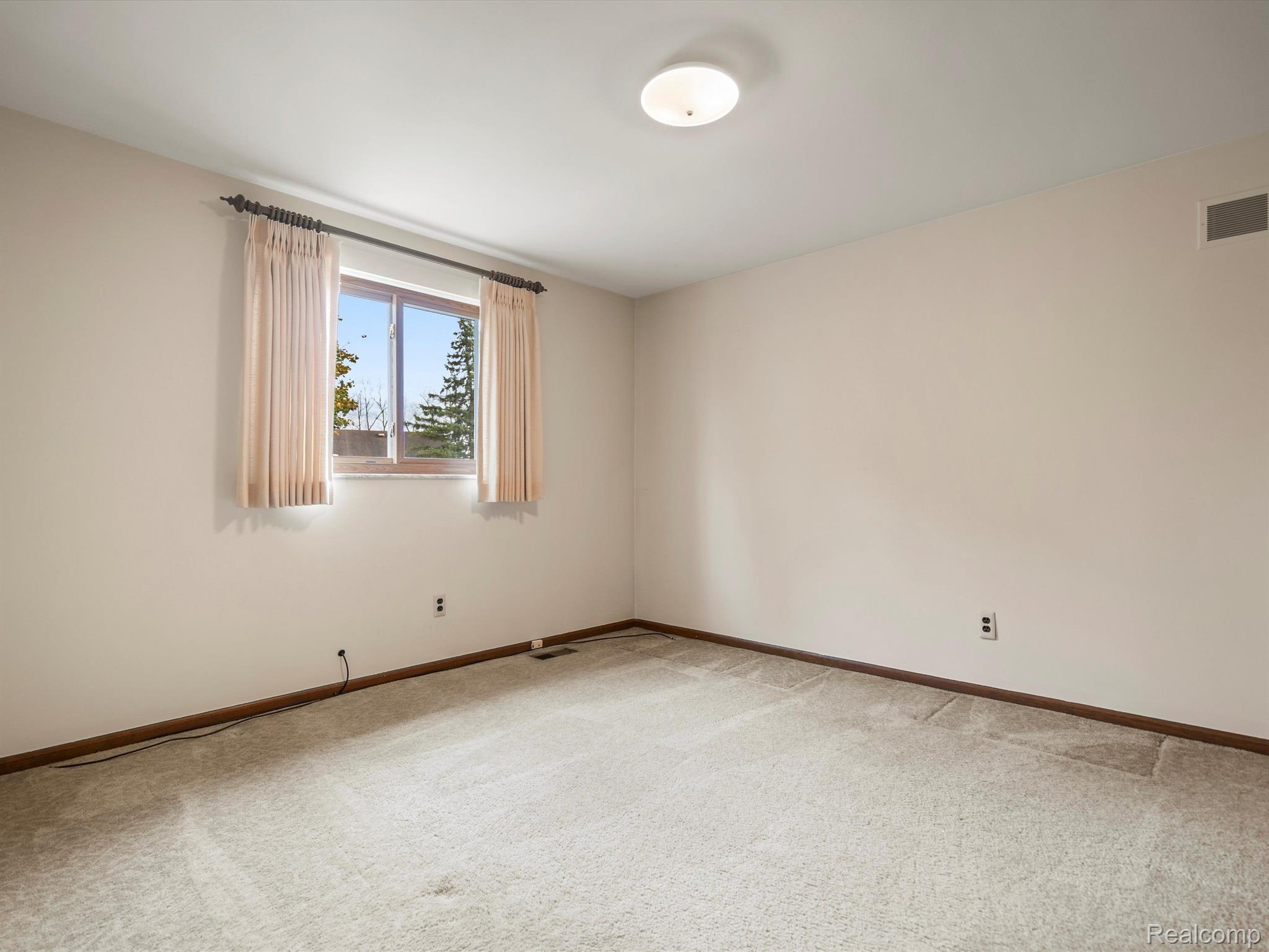 5984 MARBLE Drive