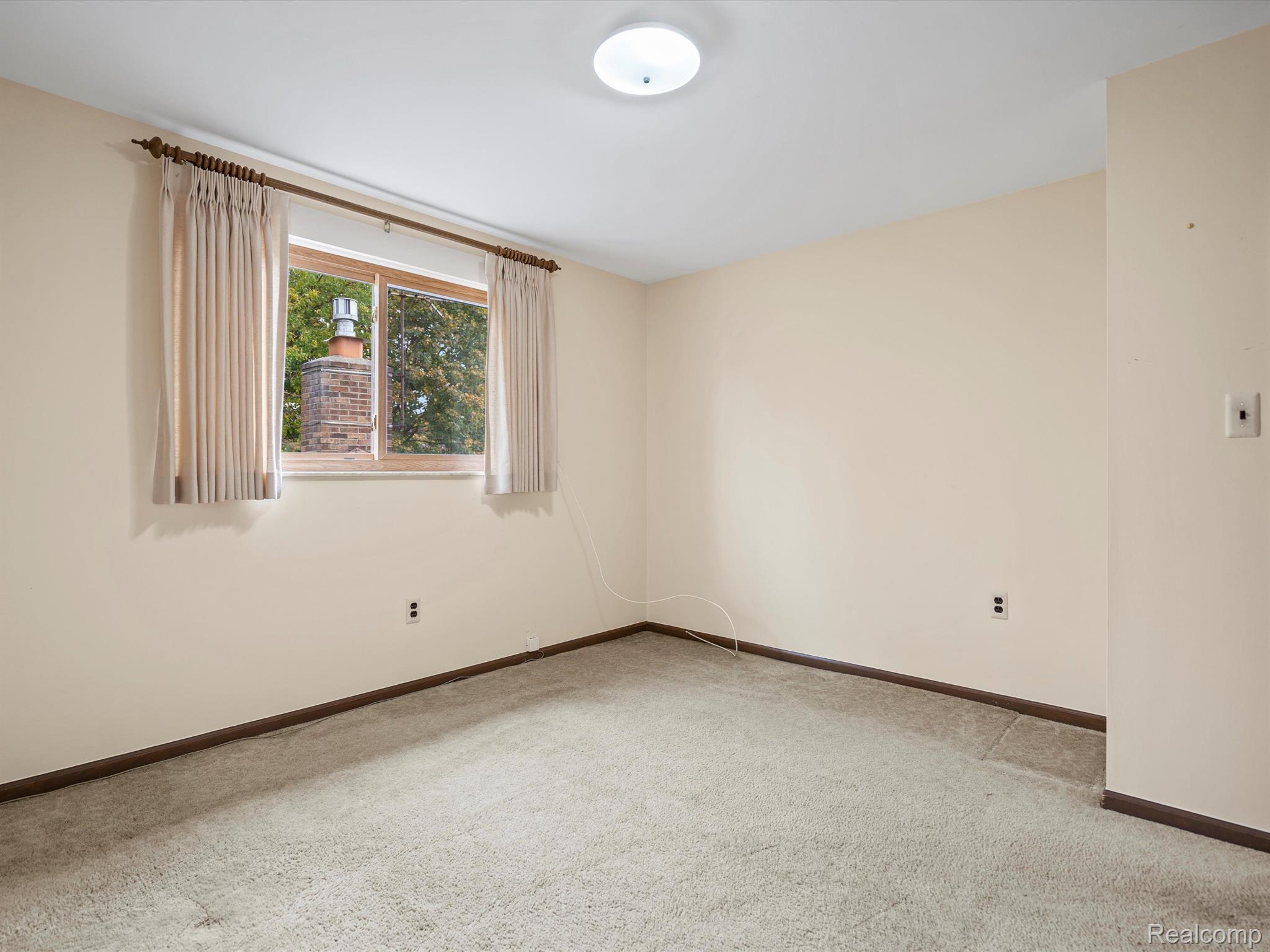 5984 MARBLE Drive