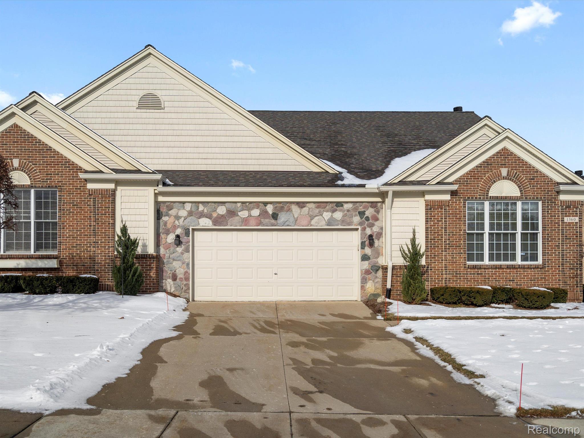 1360 Rock Valley Drive
