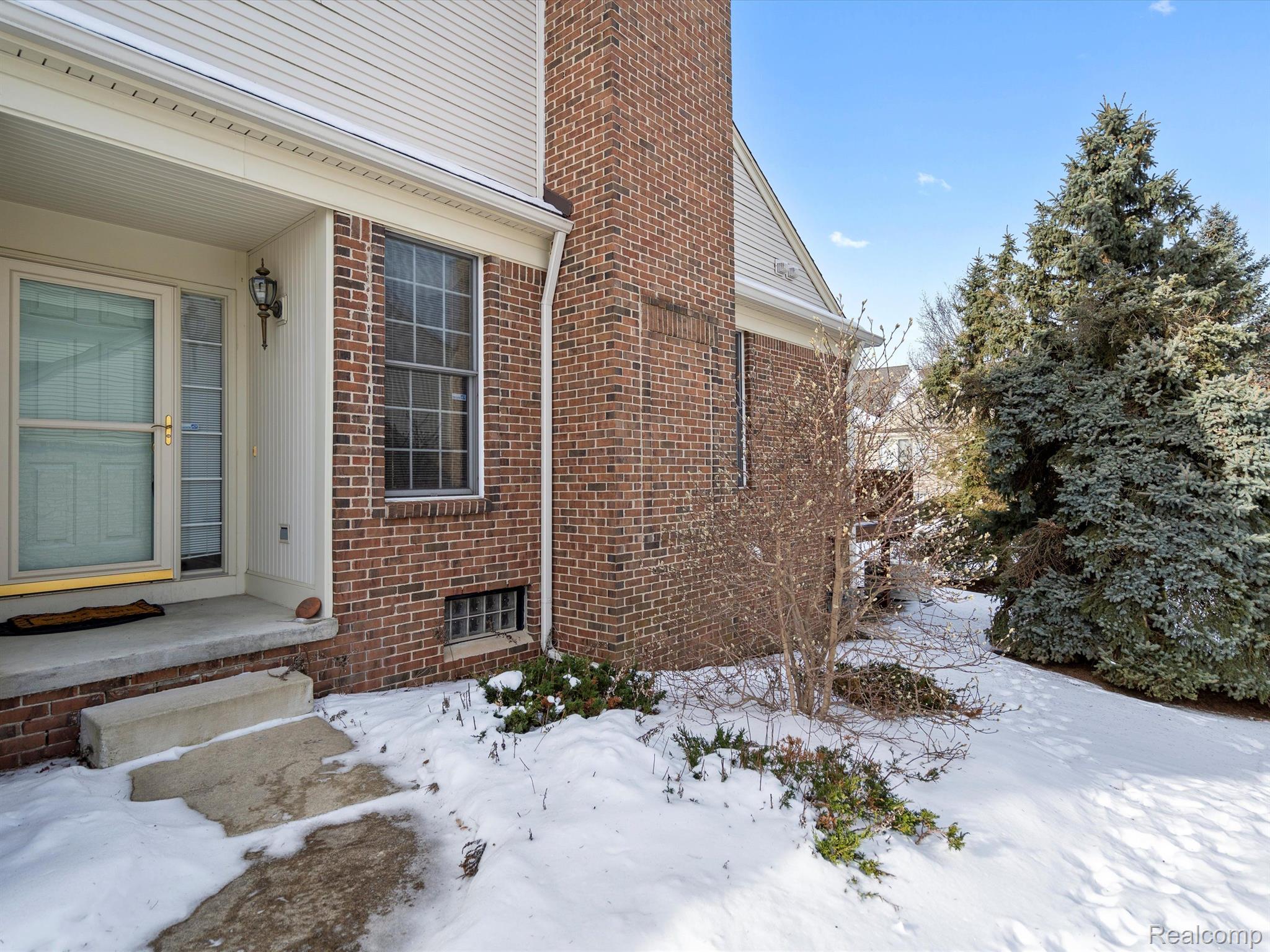1360 Rock Valley Drive
