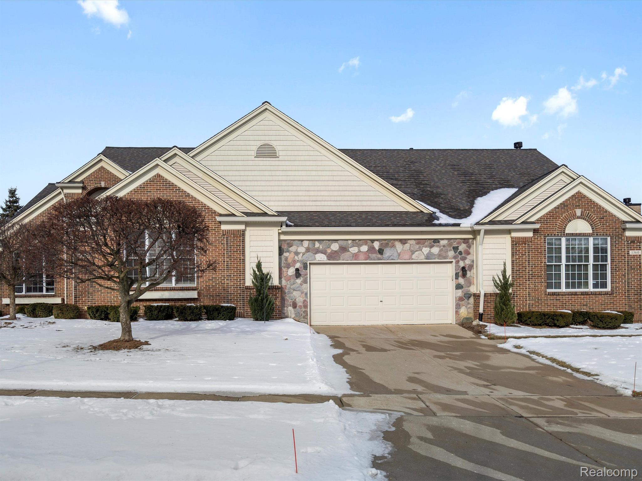 1360 Rock Valley Drive
