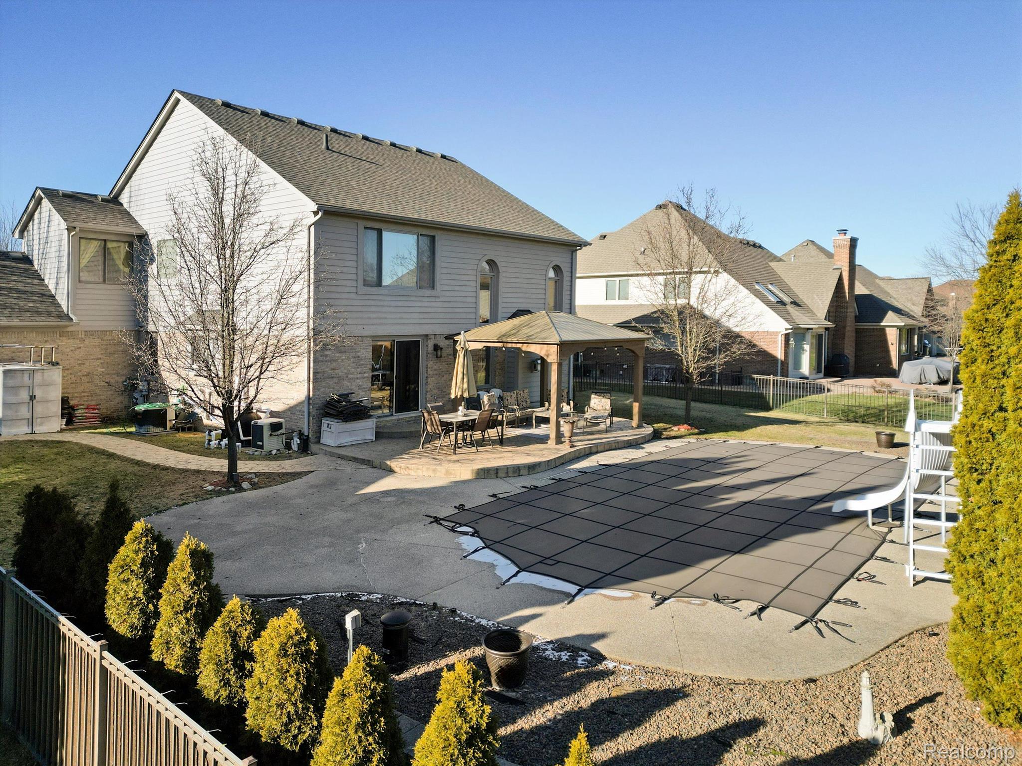 46490 MARINER Drive