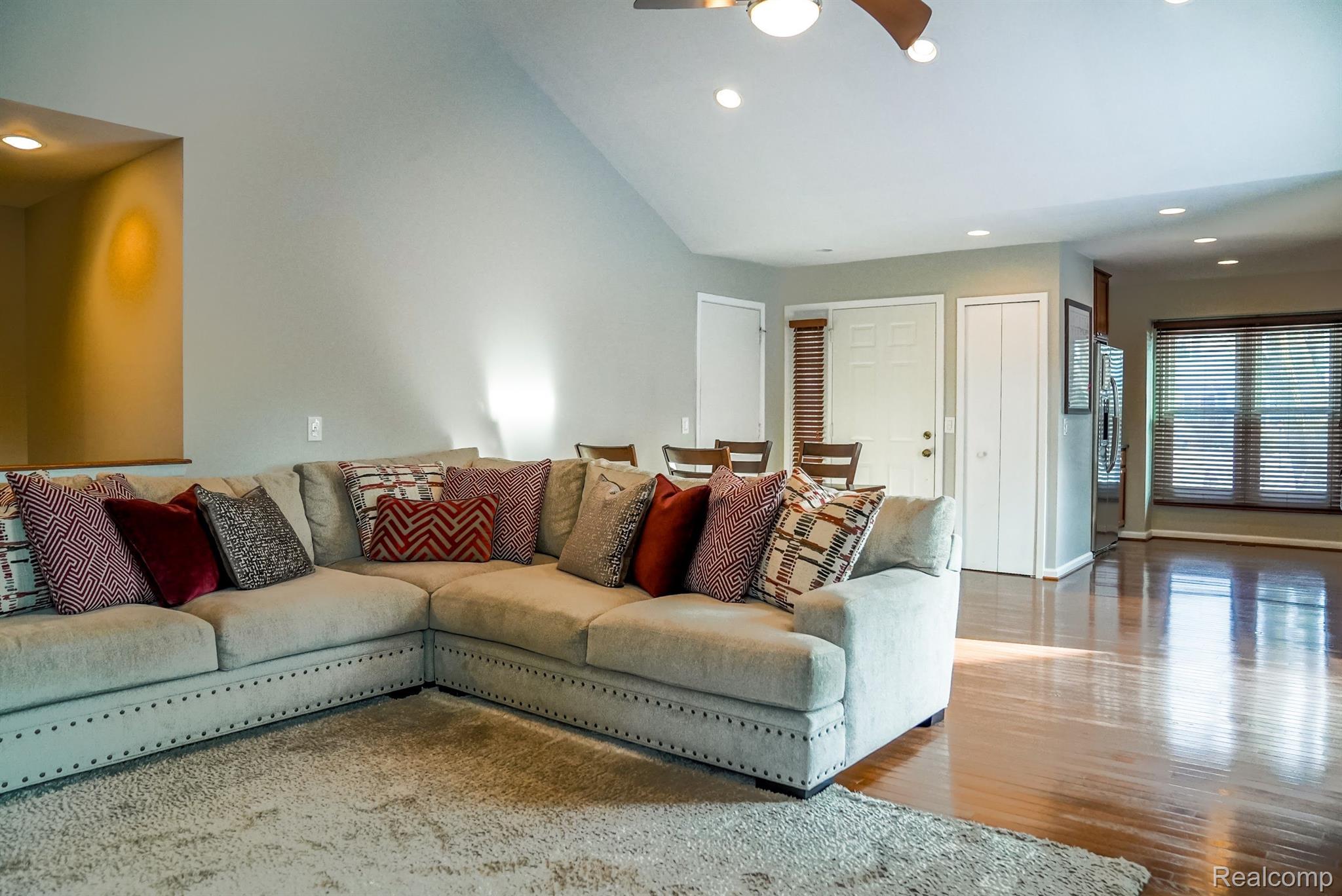 708 DRESSLER Lane