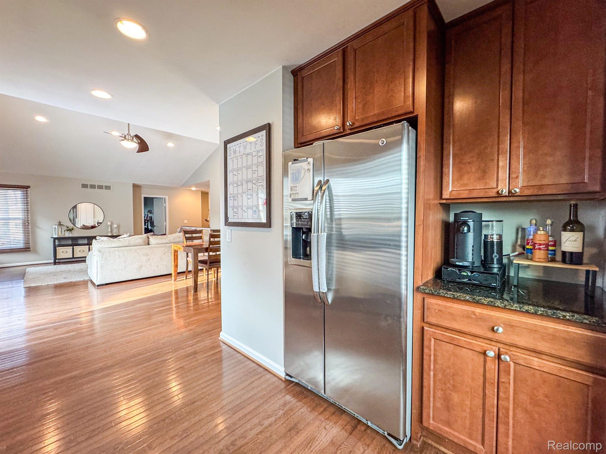 708 DRESSLER Lane