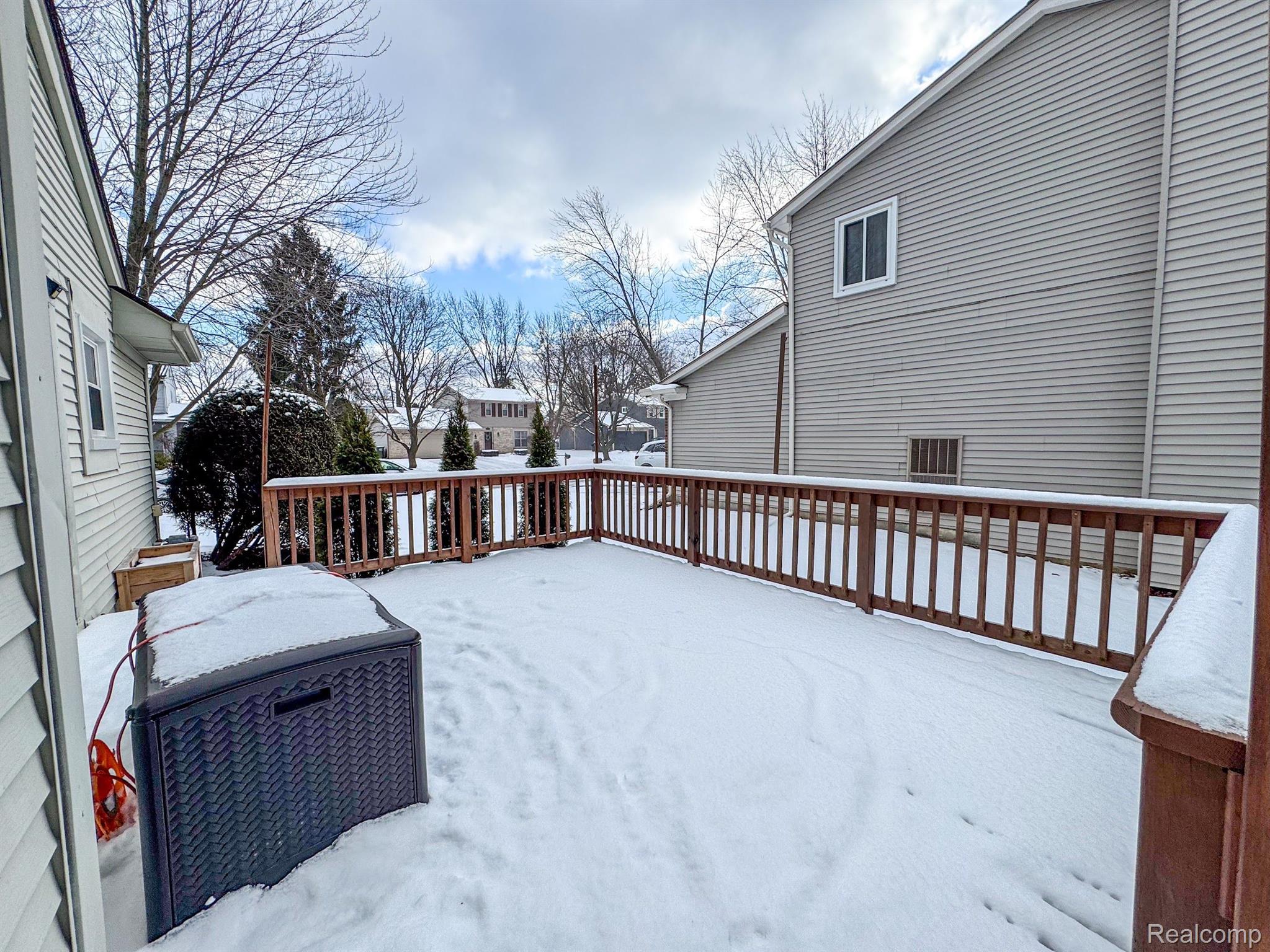 708 DRESSLER Lane