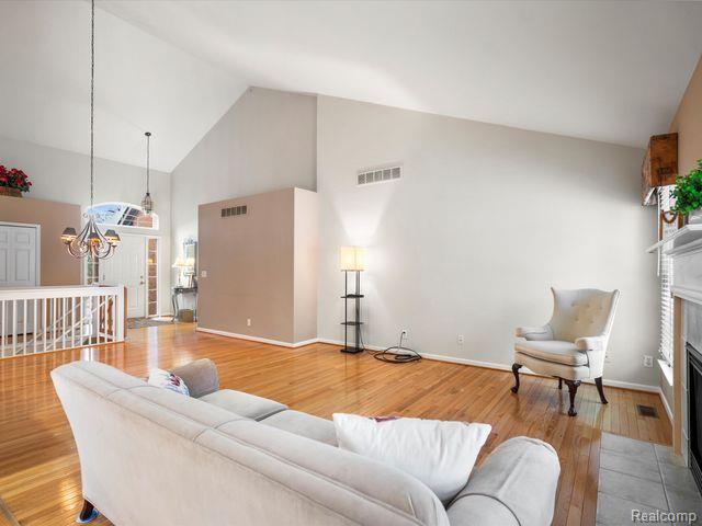3835 ARBOR Drive