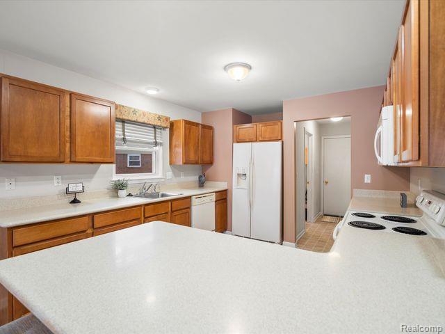 3835 ARBOR Drive