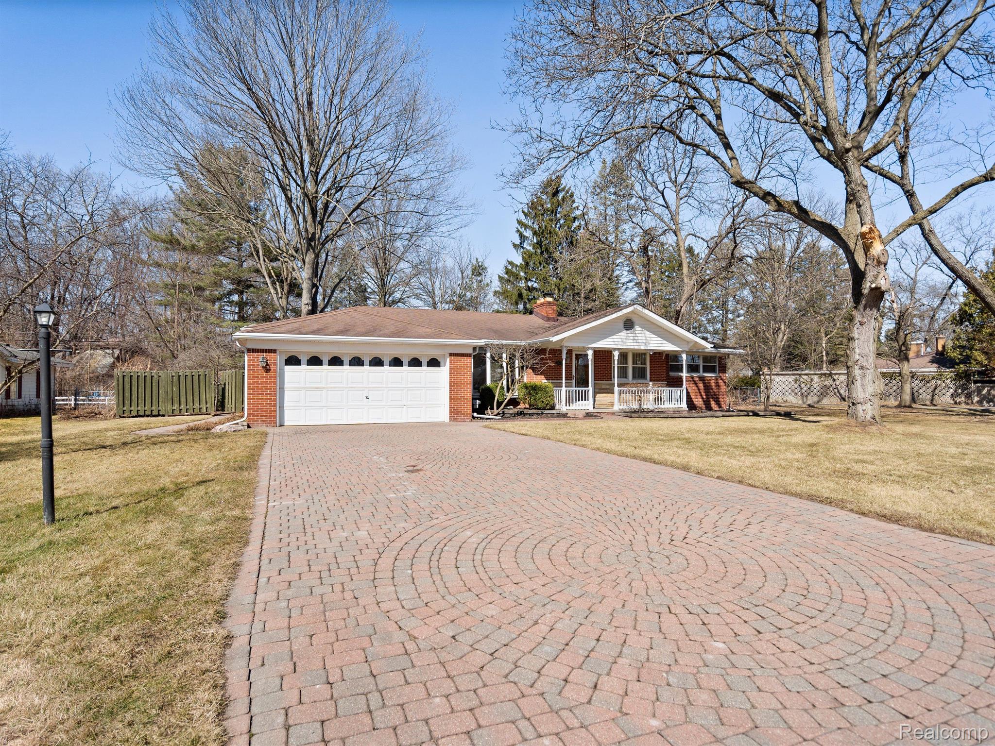 38335 NEWCASTLE Street