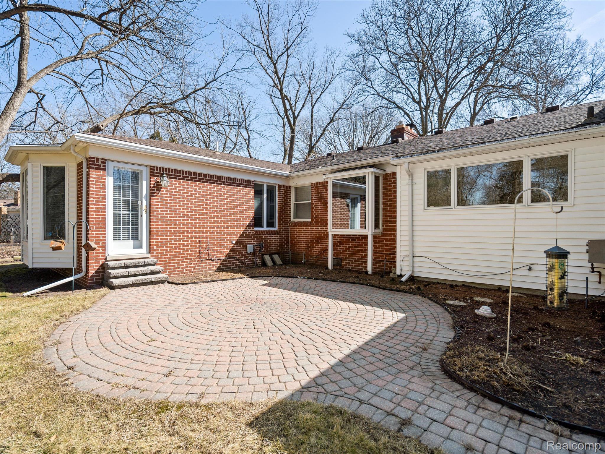 38335 NEWCASTLE Street