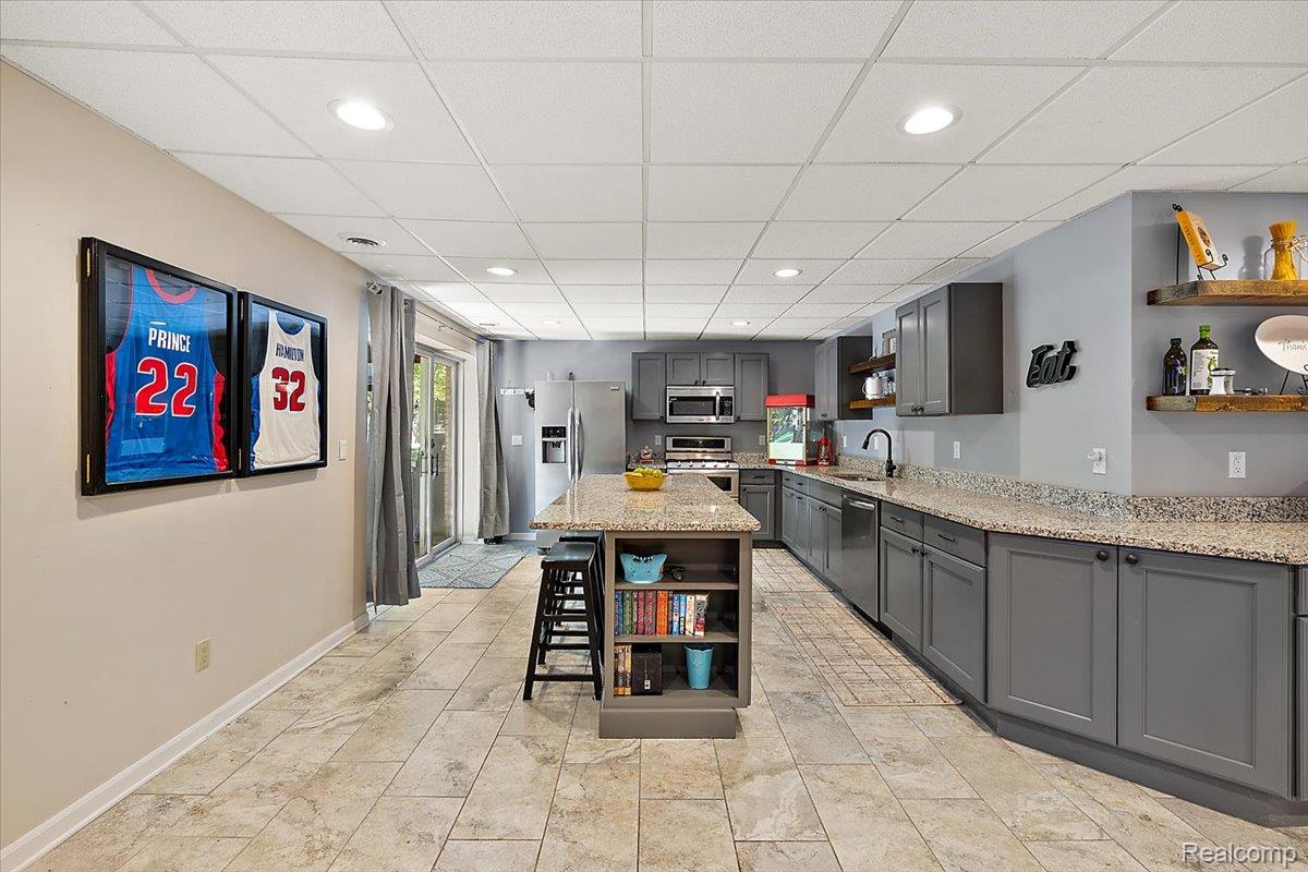 2560 Darren Drive