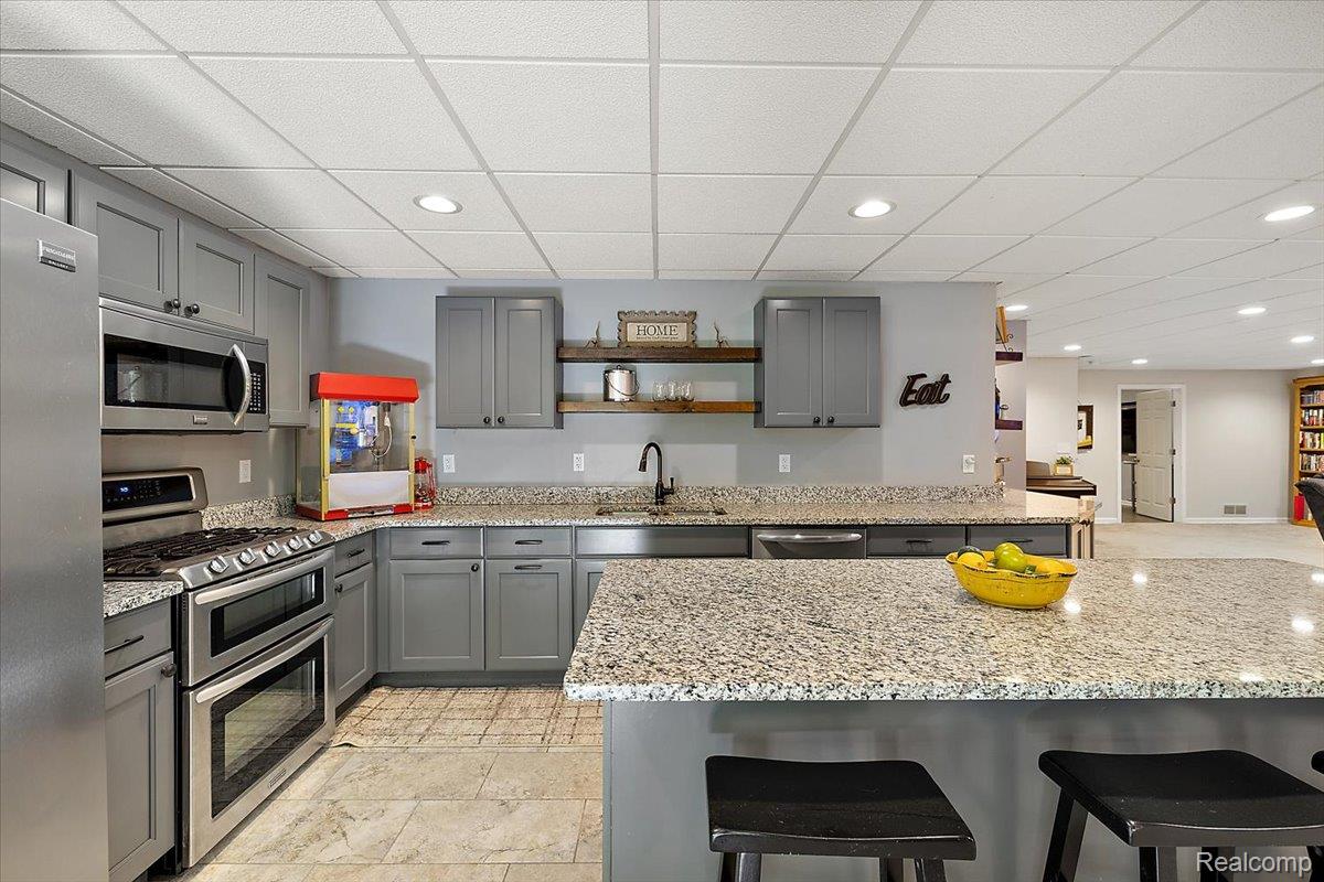 2560 Darren Drive