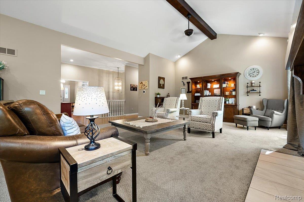 2560 Darren Drive