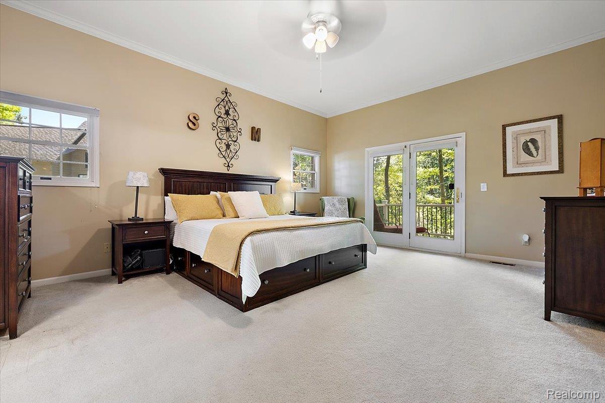 2560 Darren Drive