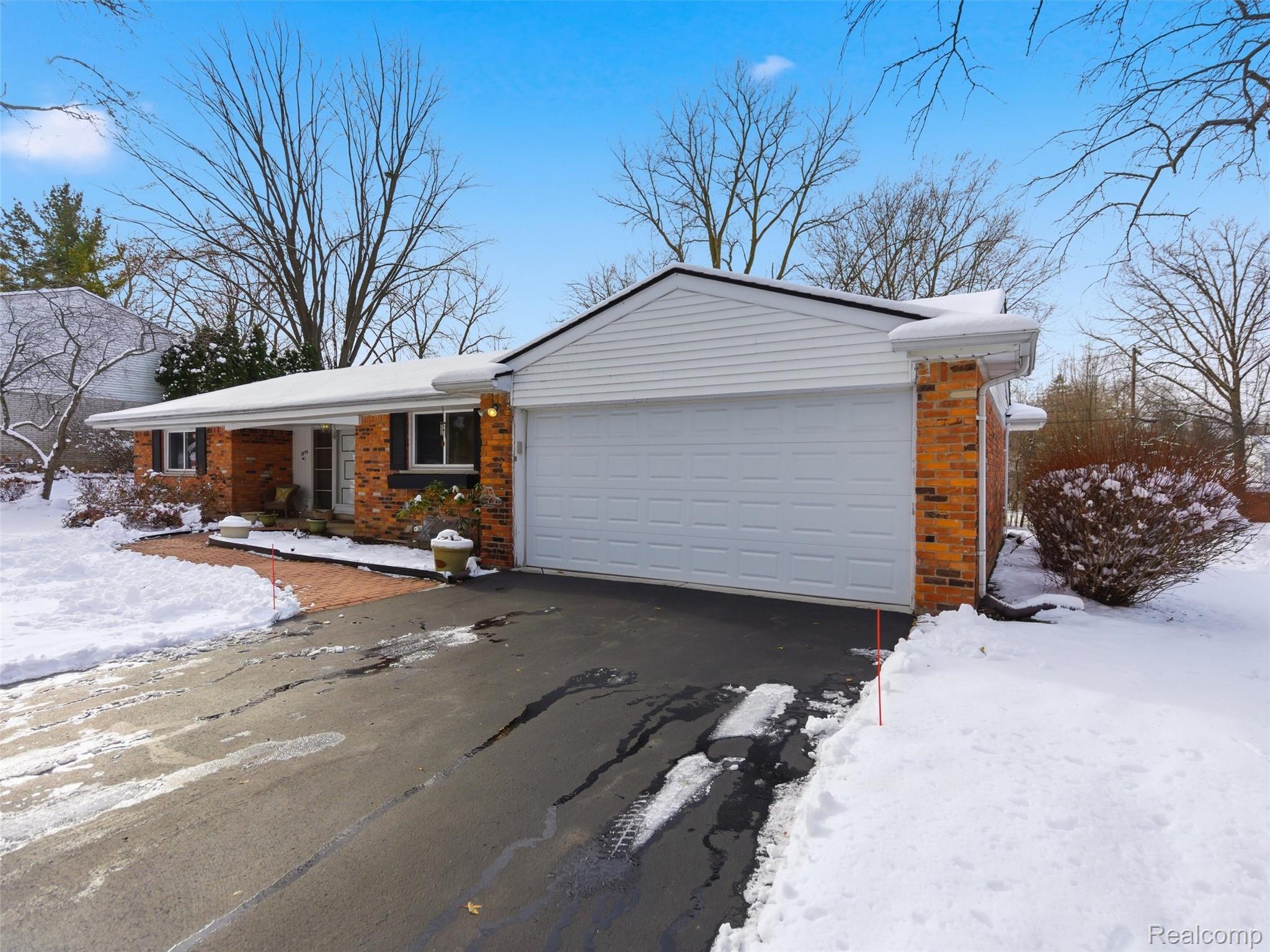 2950 Aspen Lane