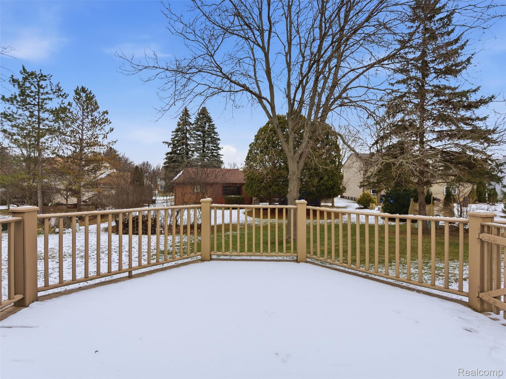 1595 Deerhurst Lane