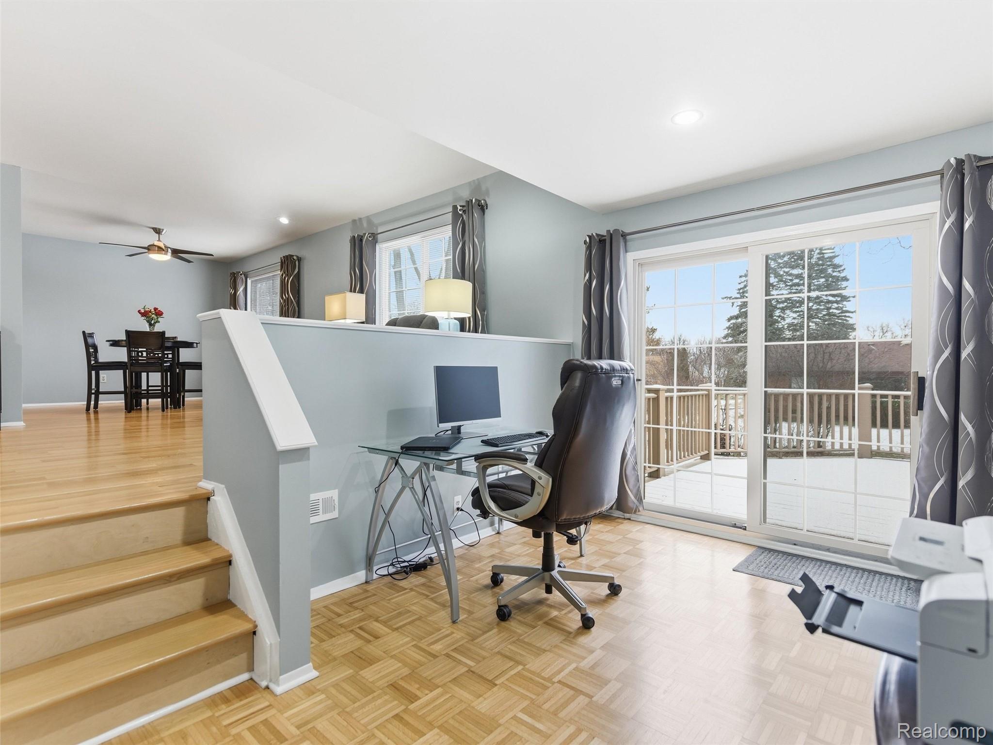 1595 Deerhurst Lane