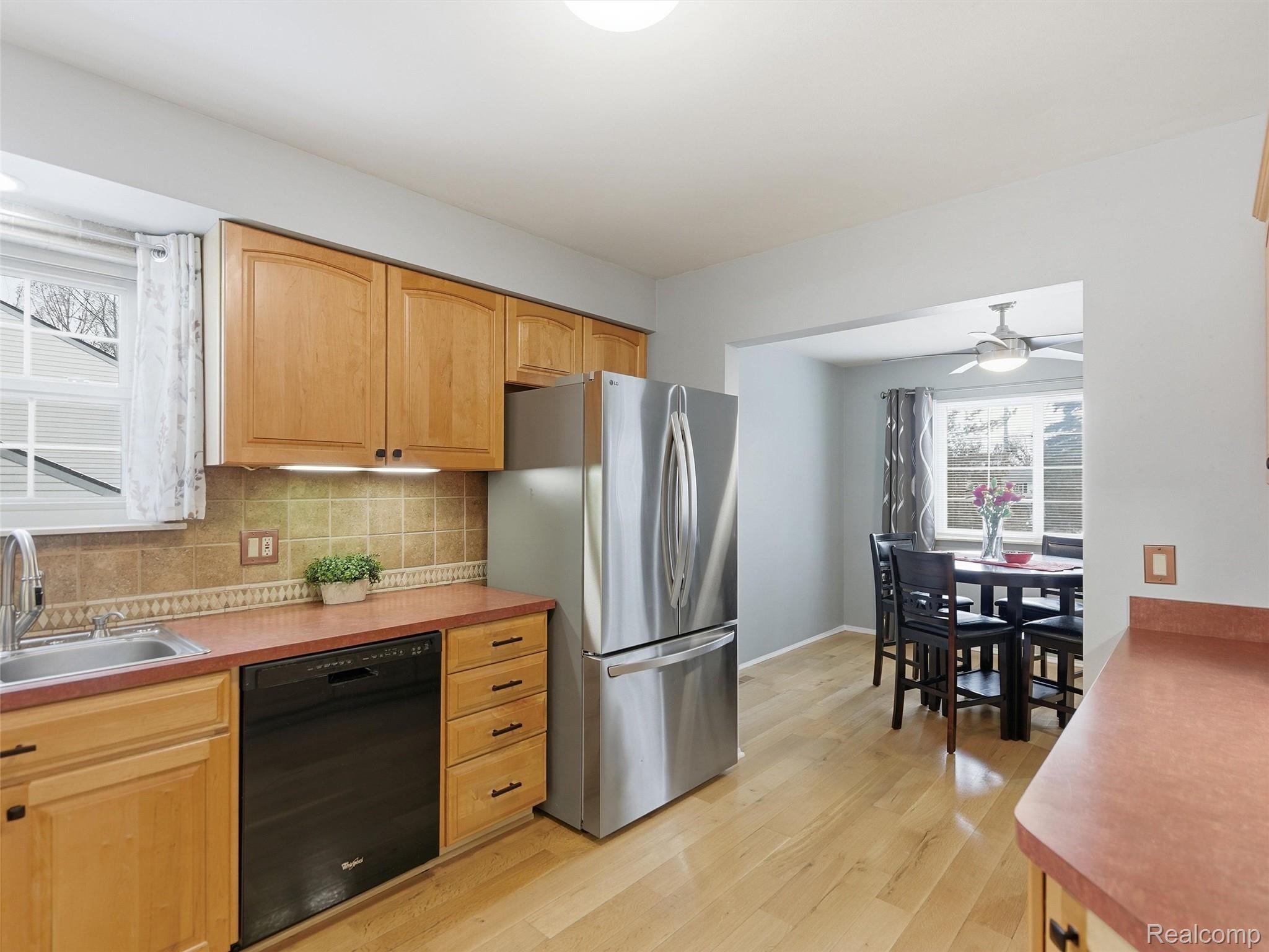 1595 Deerhurst Lane