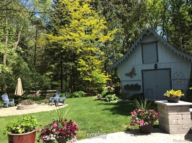 1063 Avon Circle E