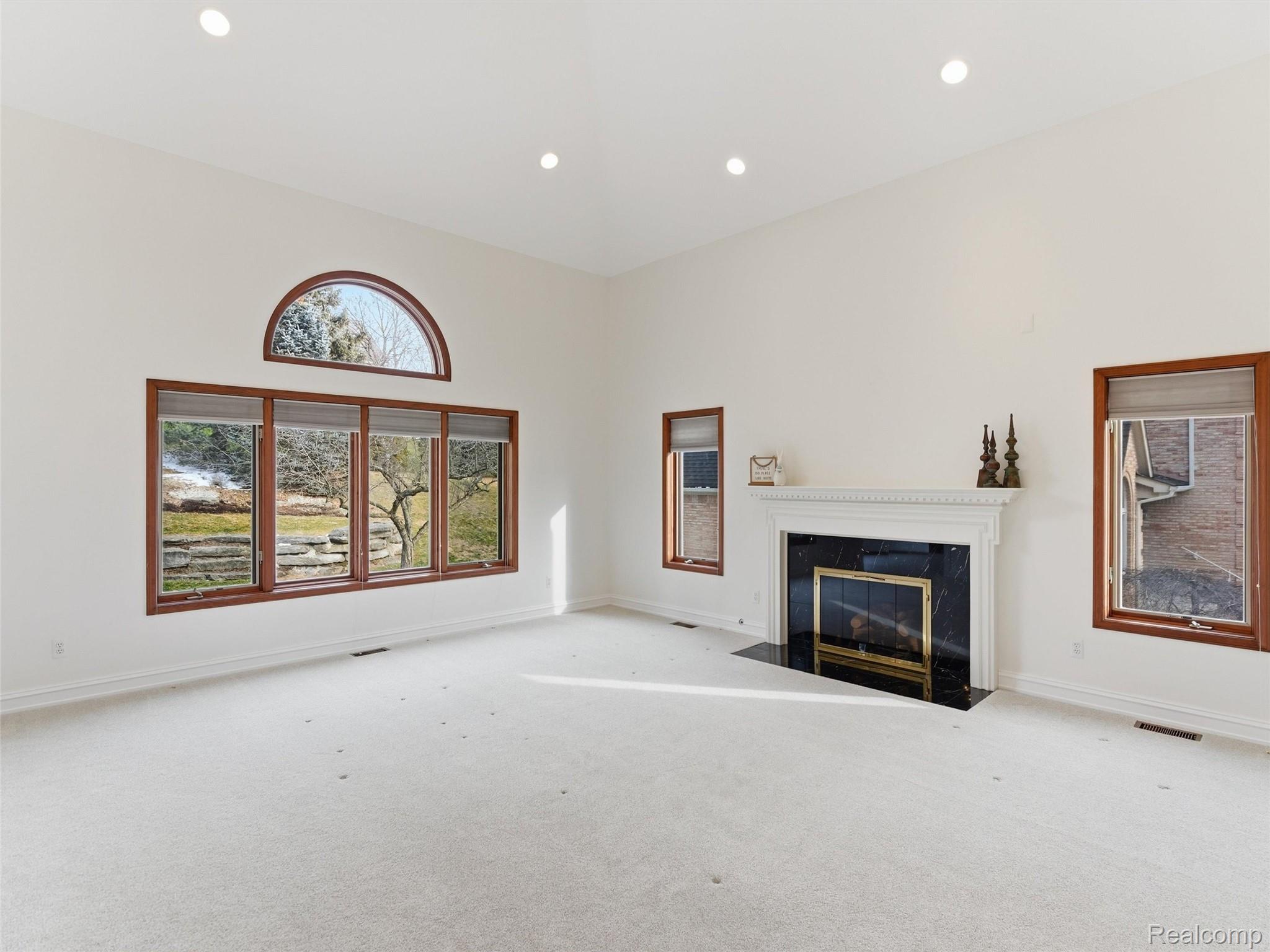 2178 Clinton View Circle