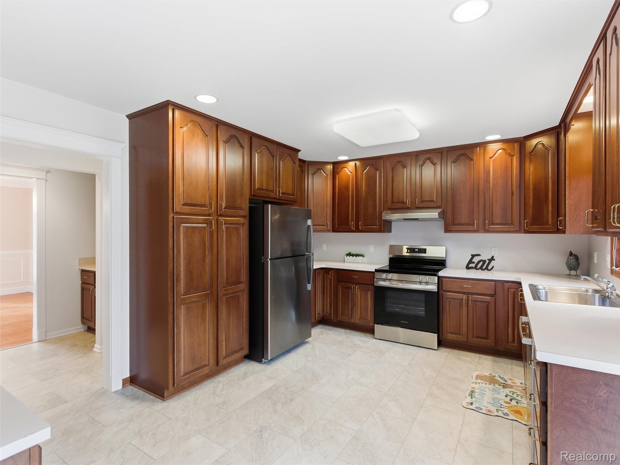 2178 Clinton View Circle