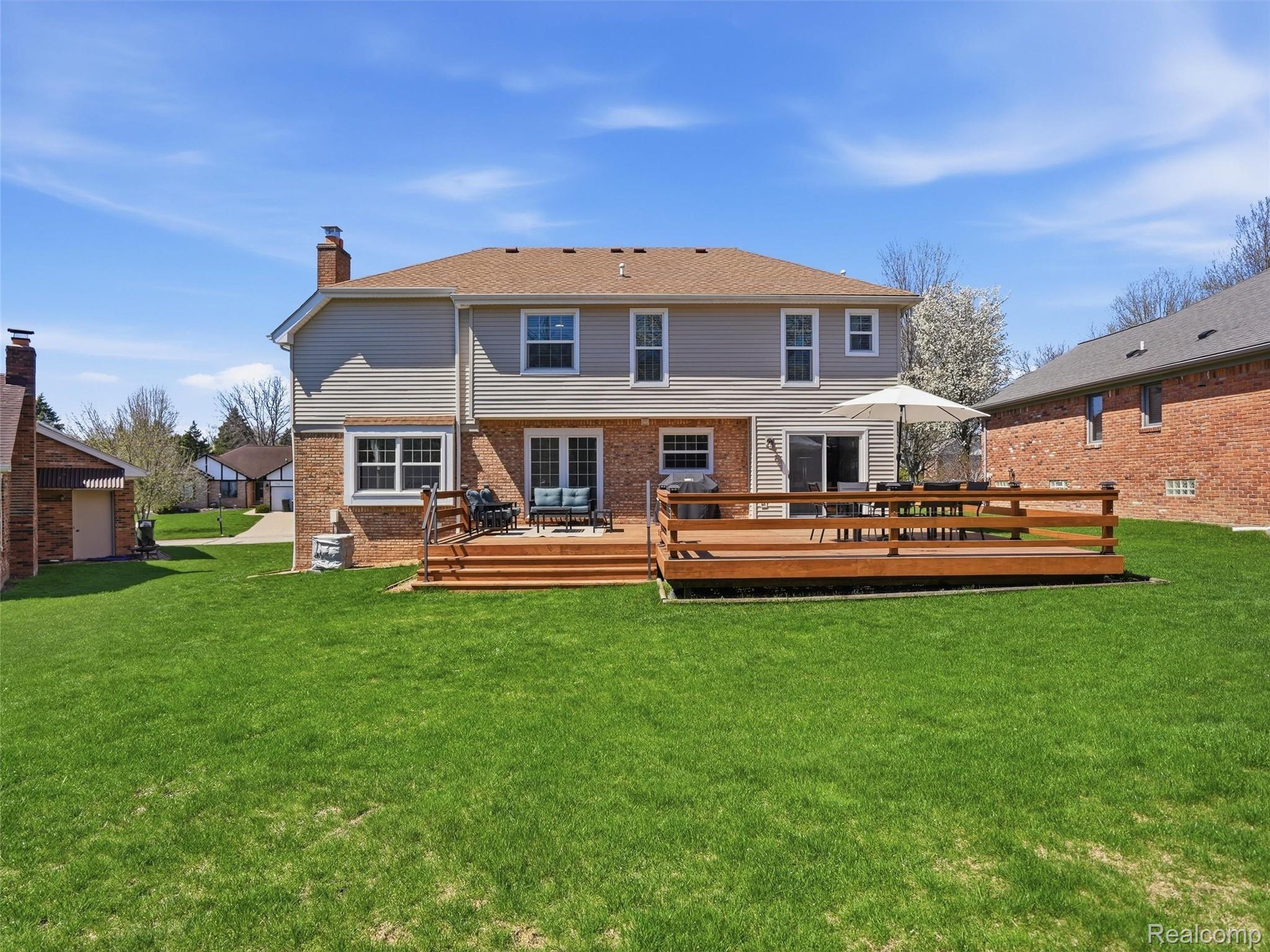 360 Sandalwood Drive