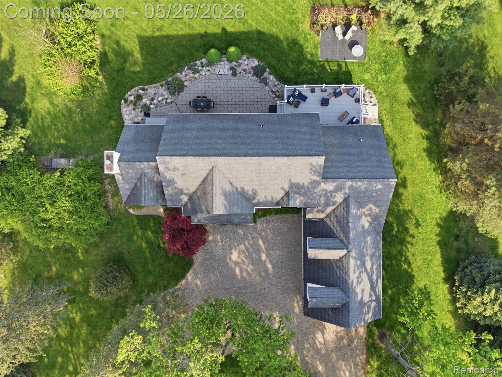 1185 Avon Circle W