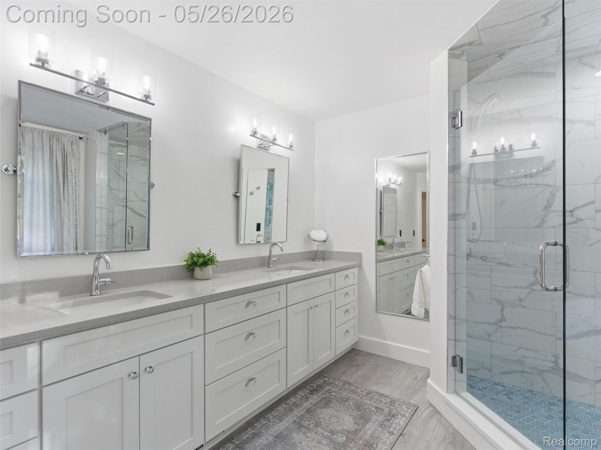 1185 Avon Circle W
