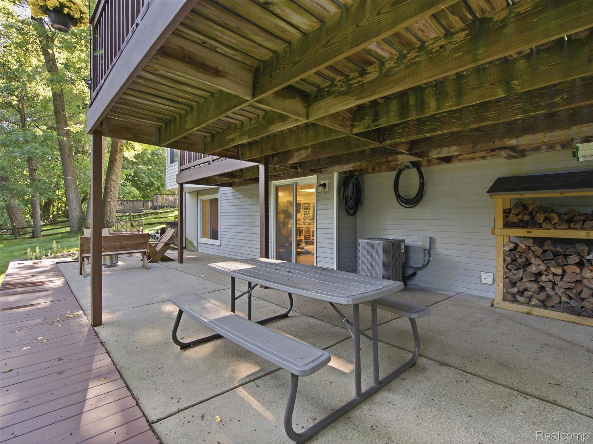 2600 Millcrest Court