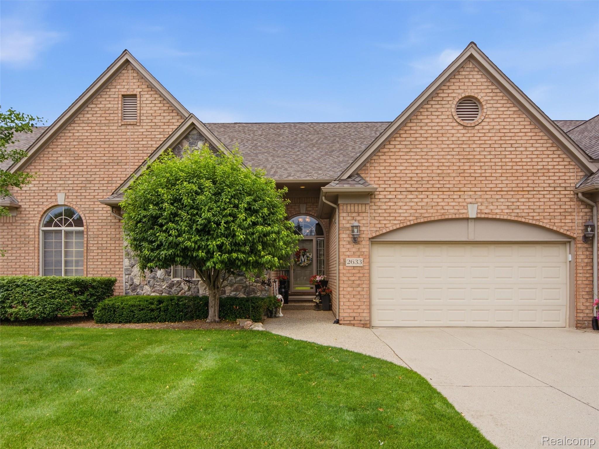 2633 Ridgecrest Drive