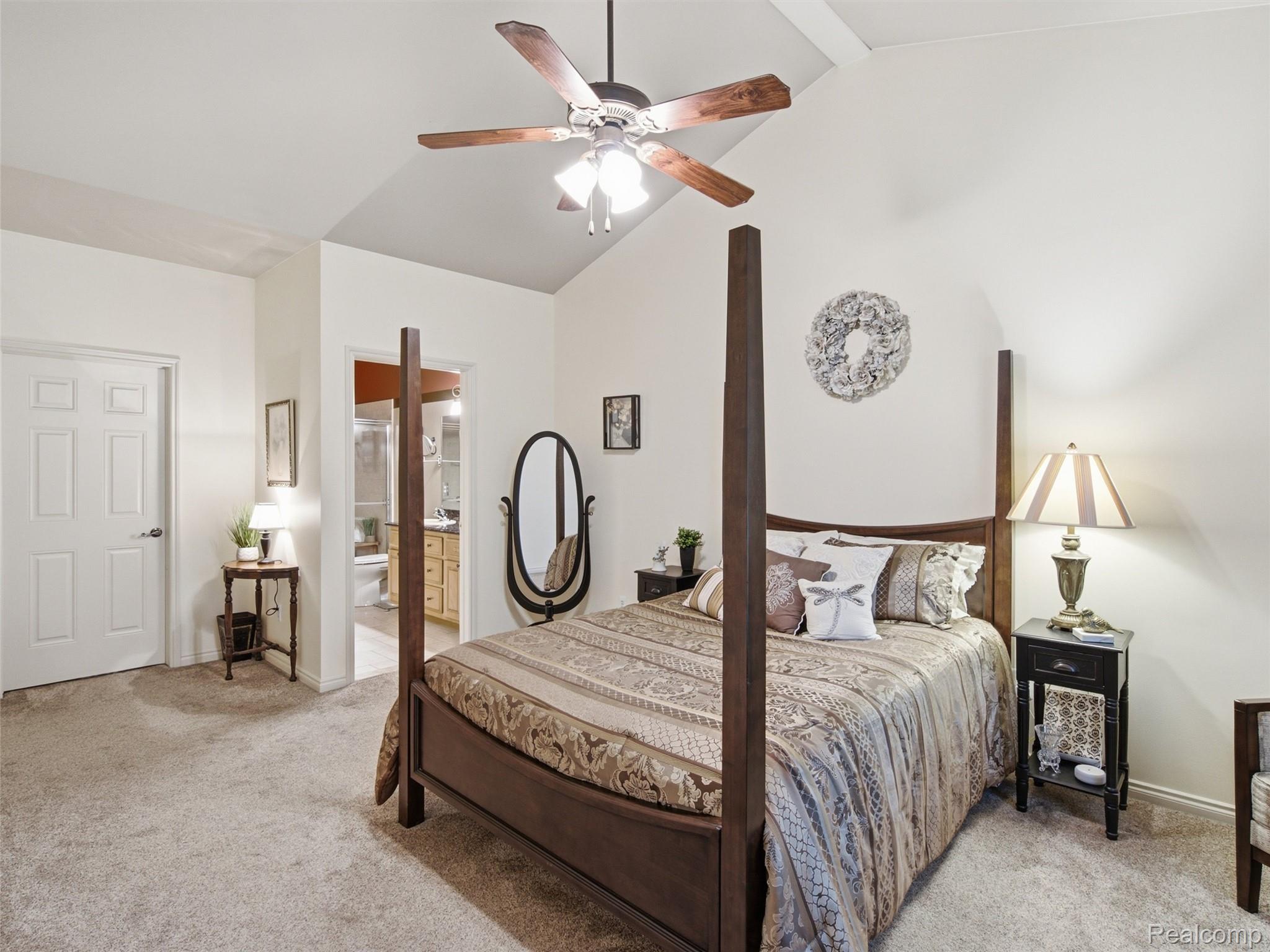 2633 Ridgecrest Drive