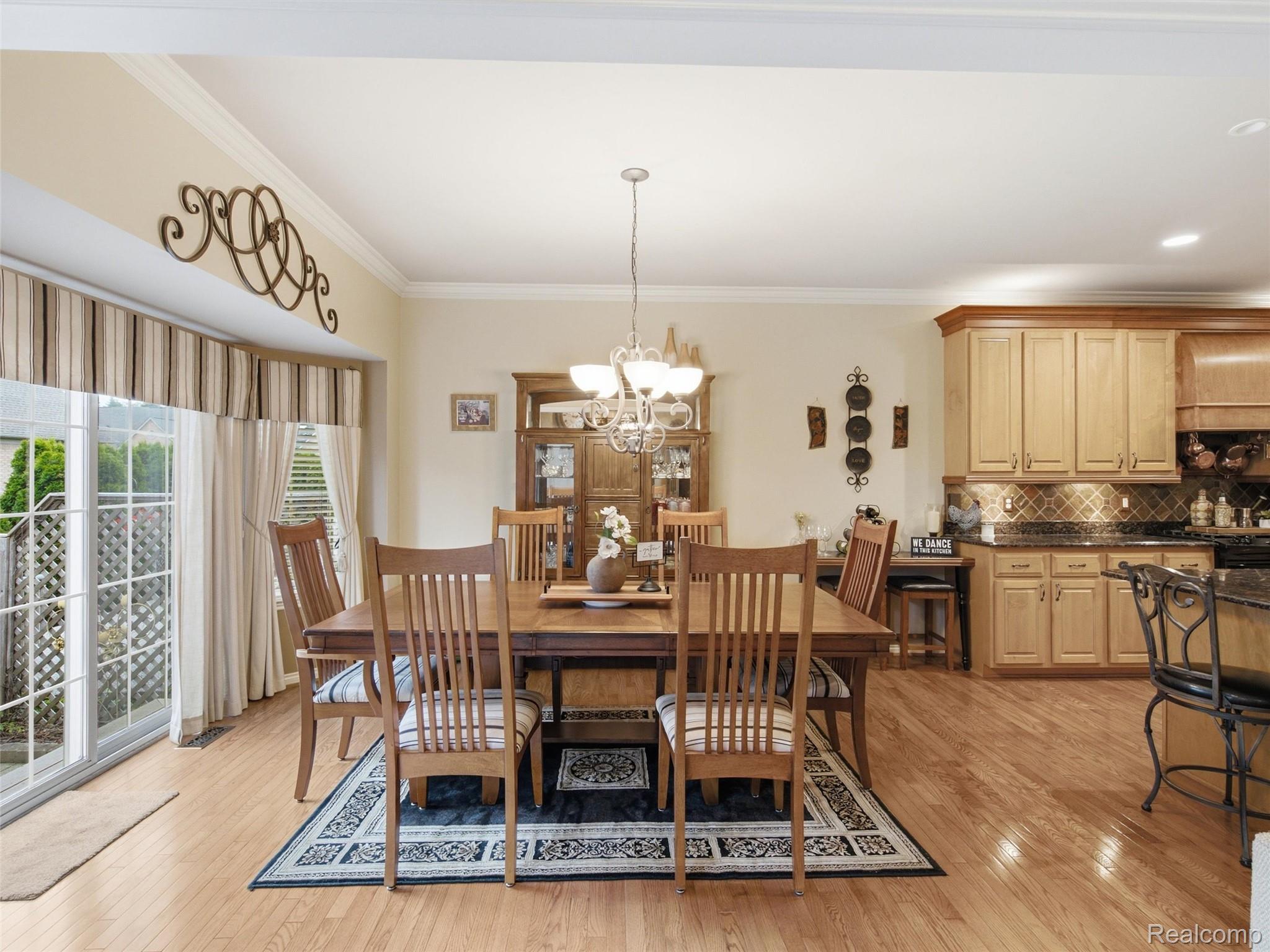 2633 Ridgecrest Drive
