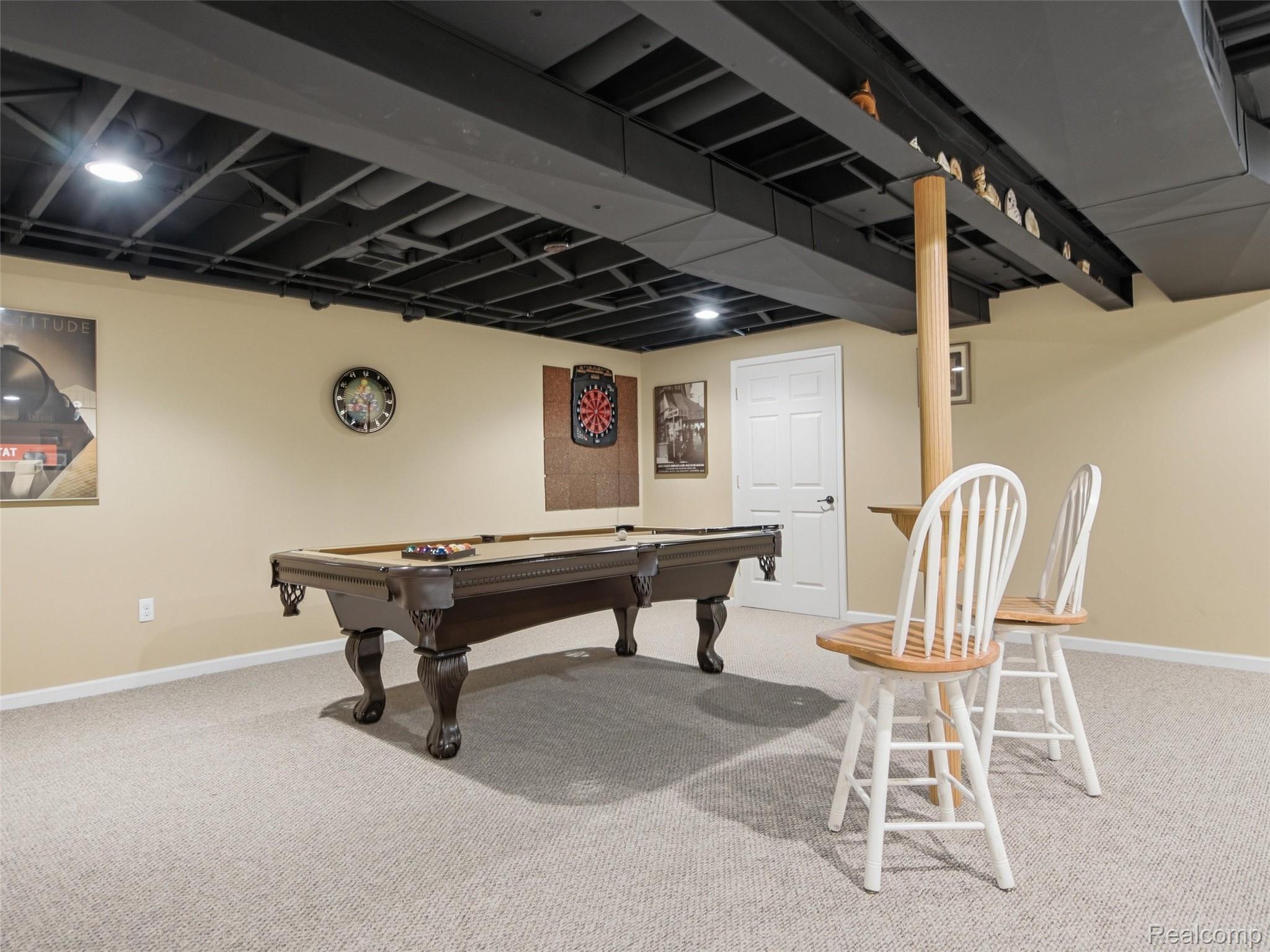 2633 Ridgecrest Drive