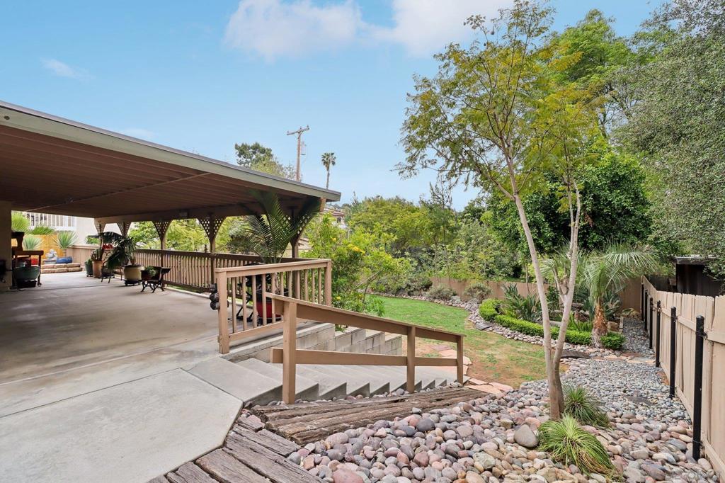 4847 Marguerita Ln