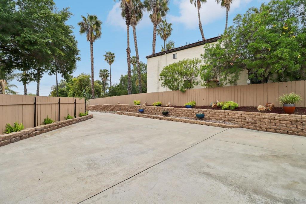 4847 Marguerita Ln