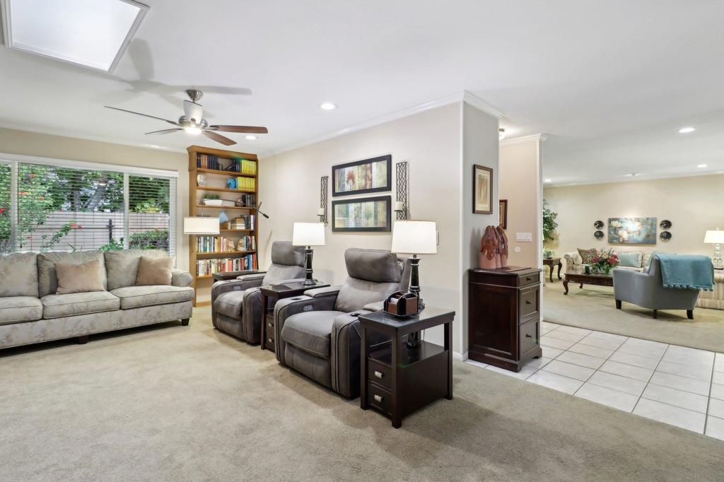 4847 Marguerita Ln