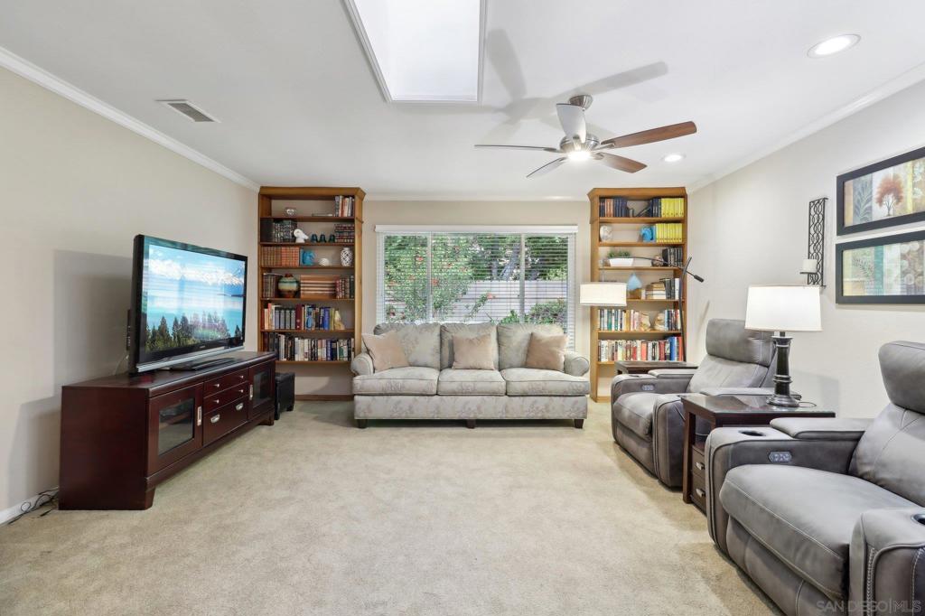 4847 Marguerita Ln