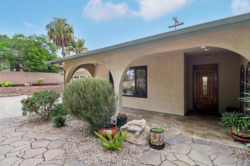 4847 Marguerita Ln