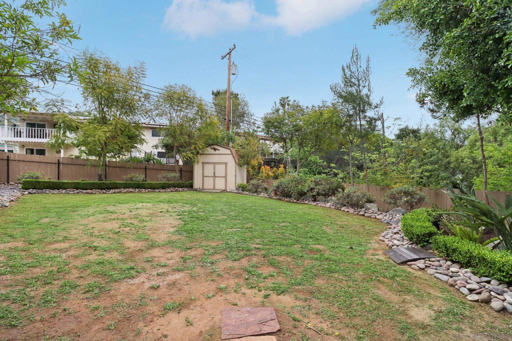 4847 Marguerita Ln