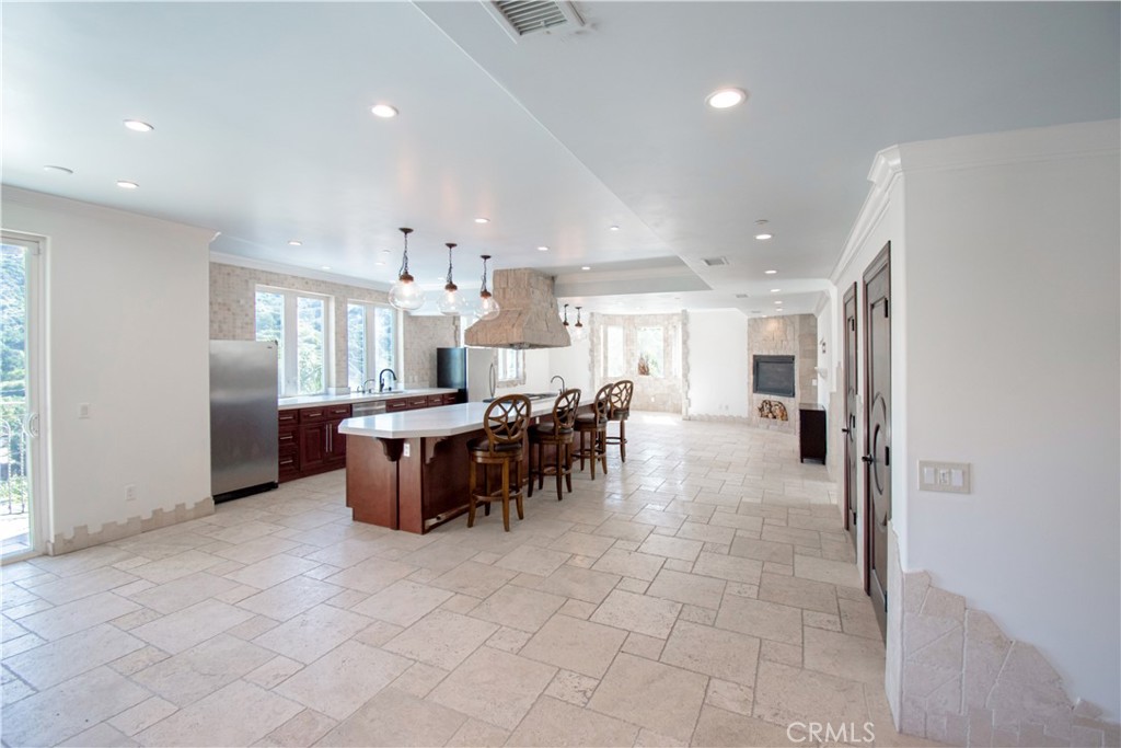 3209 Hillock Drive