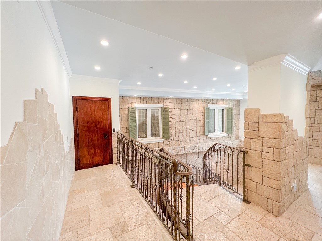 3209 Hillock Drive