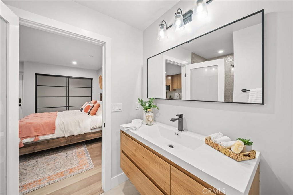 16461 24th Street 102