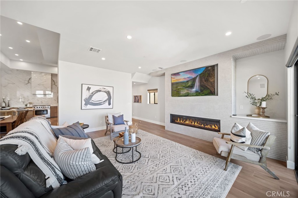 16461 24th Street 102