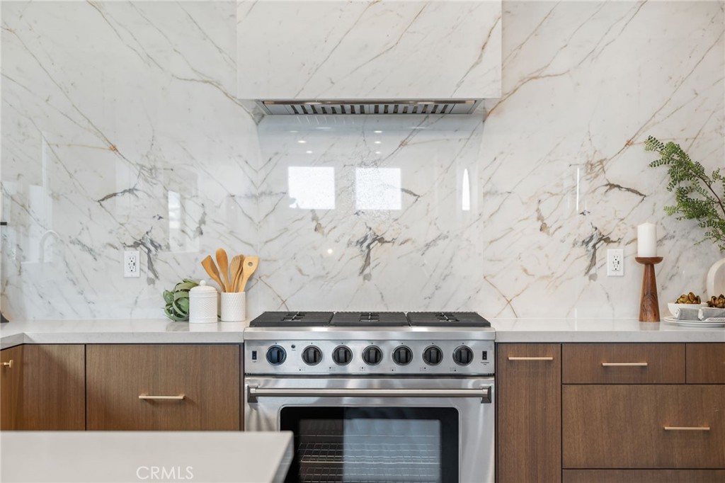 16461 24th Street 102